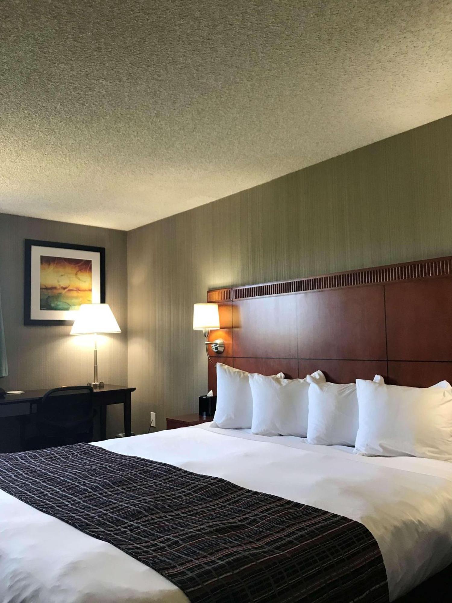 Country & By Radisson, Delta Park North 3* Portland