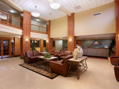 Country & By Radisson, Delta Park North