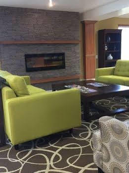Hotel Country & By Radisson, Delta Park North