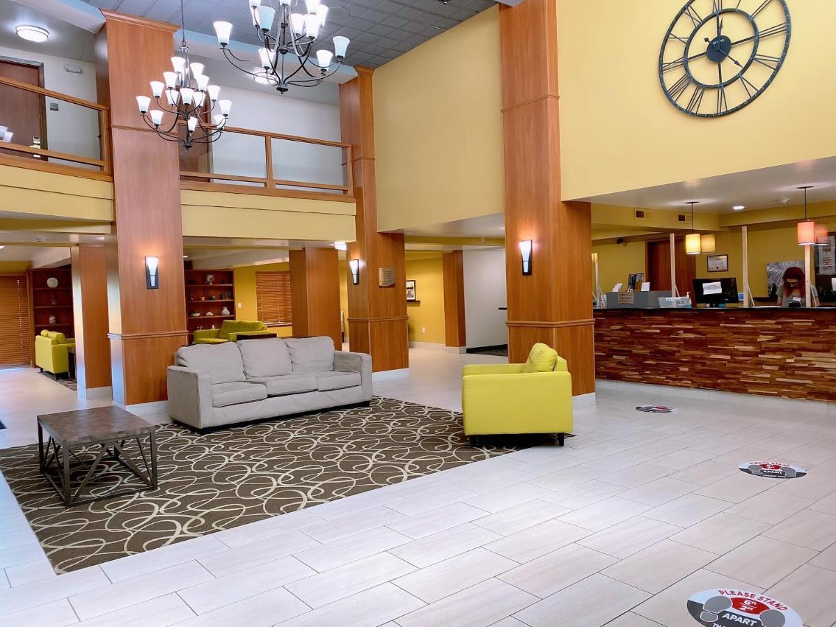 Country & By Radisson, Delta Park North Portland